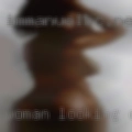 Woman looking couple Maurice