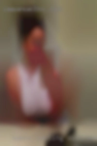 women wanting discreet sex with other men